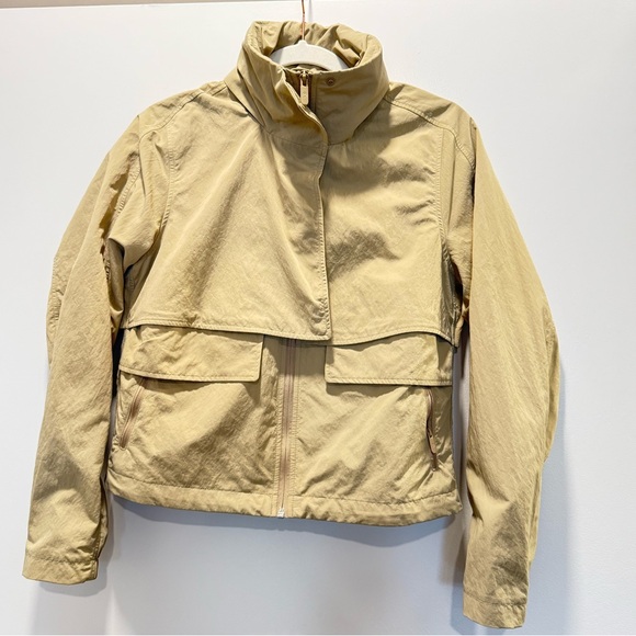 NEW Lululemon Always Effortless Classic-Fit Jacket in Tan - Picture 2 of 4